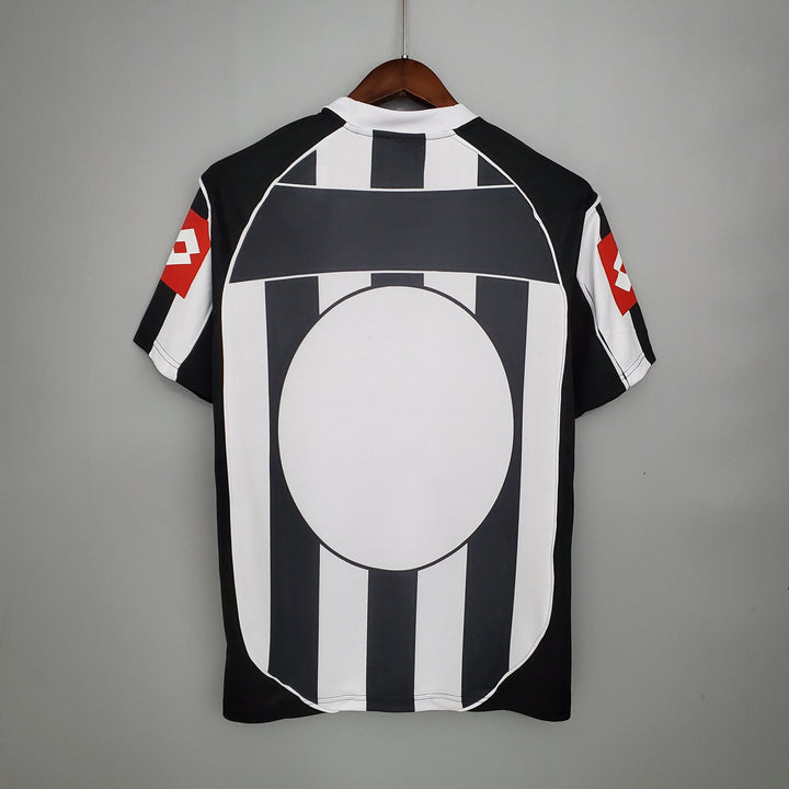 Juventus 2002/03 Home Shirt