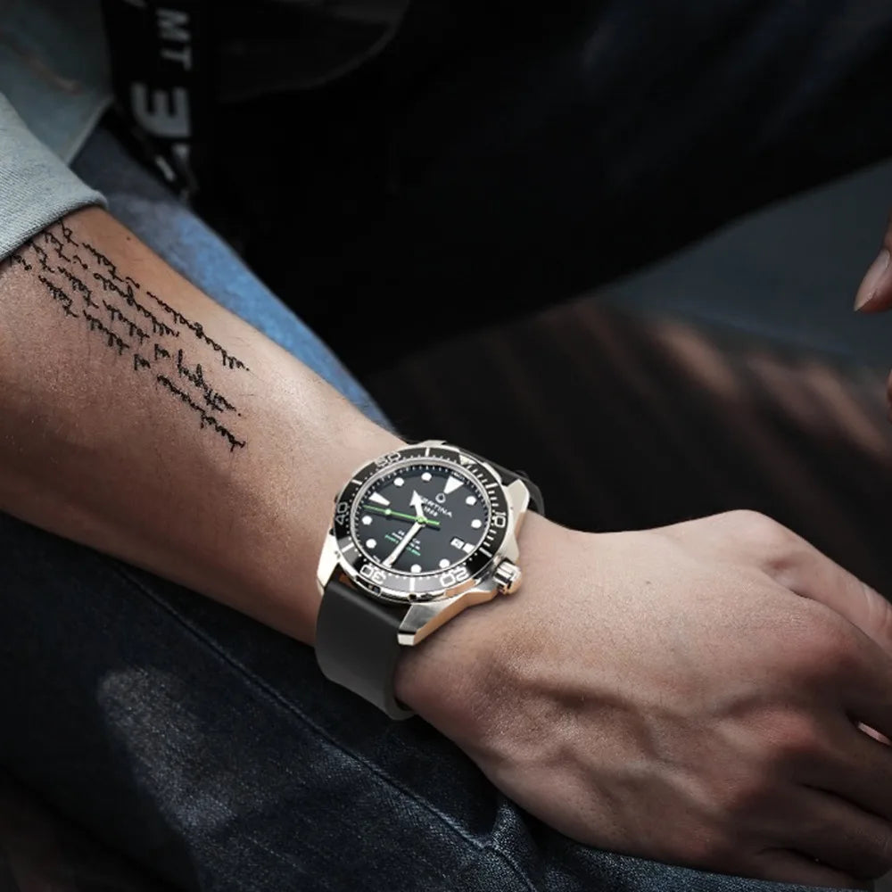 MAIKES New Design Watch Band Black 20mm 22mm 24mm Watchband Sports Fluoro Rubber Watch Strap Watch Accessories