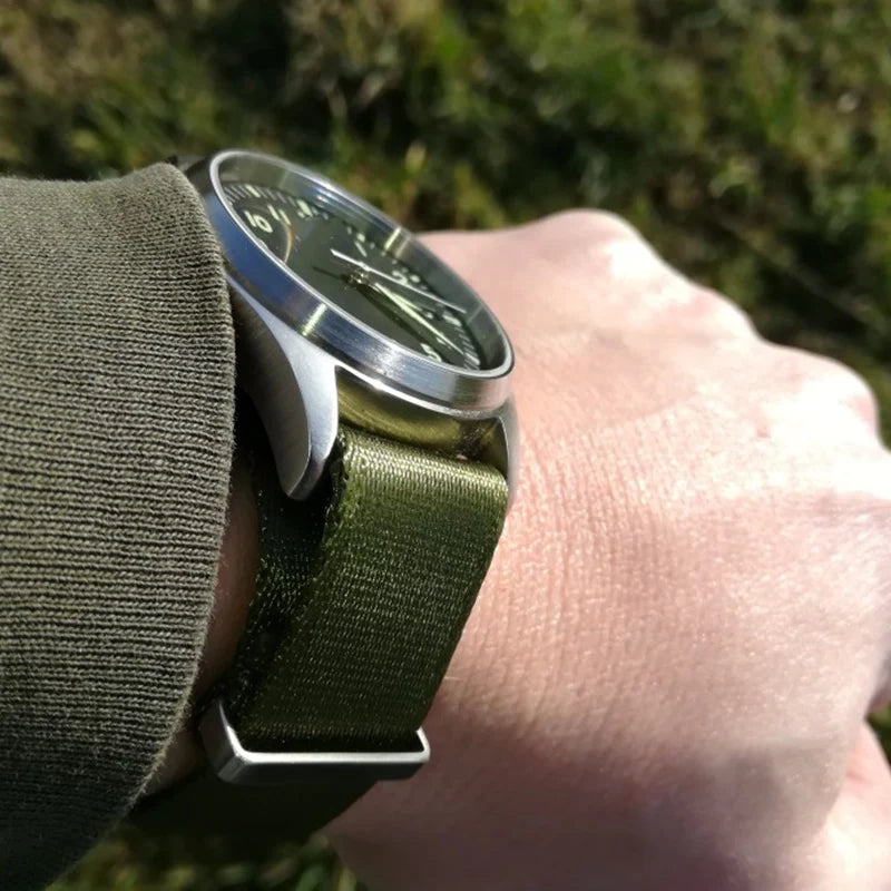 Premium Nylon Seatbelt Watch Strap (20mm/22mm)