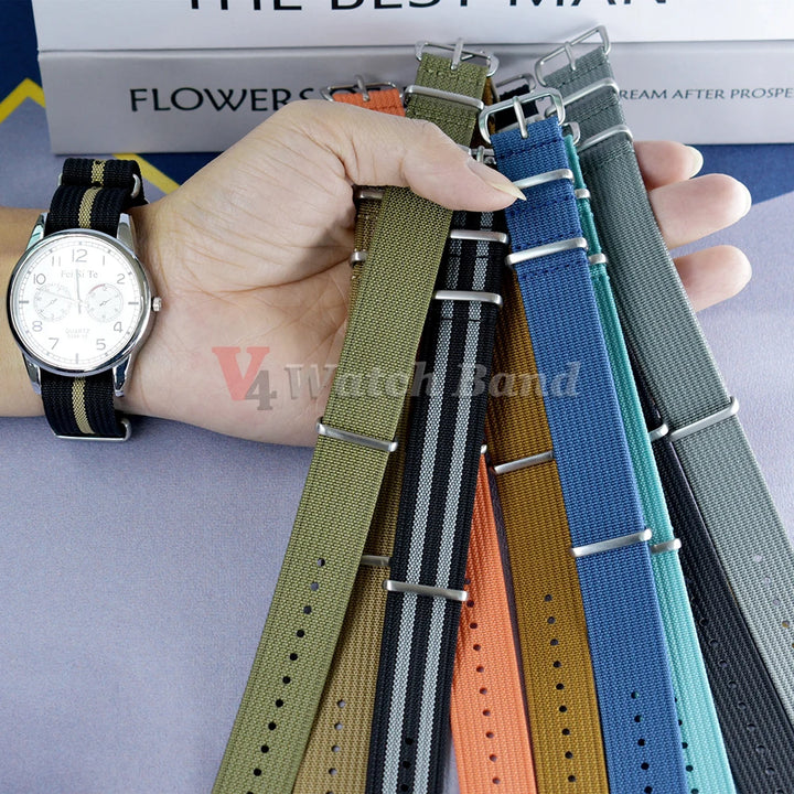 Ribbed Nylon Watch Band 18–22mm (Military Style)