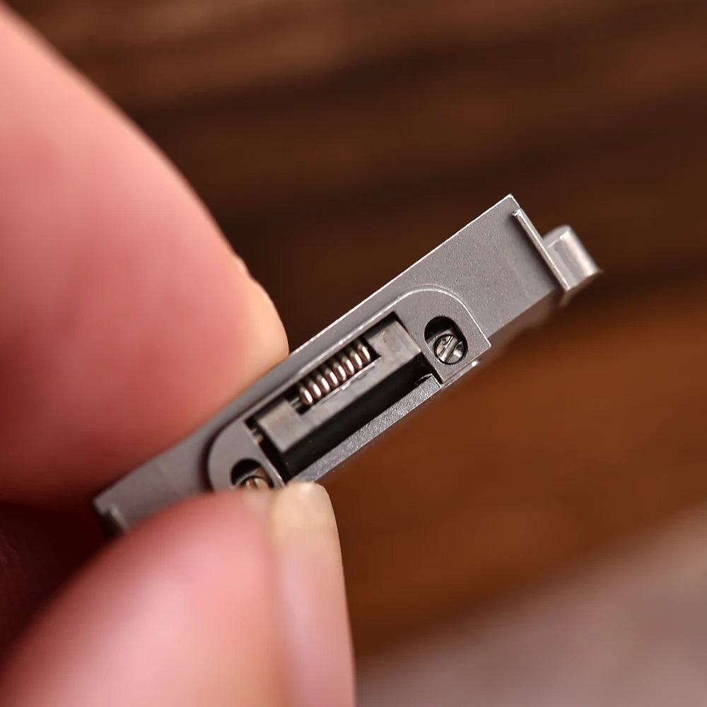 Perfect fit Adapter Connrctor for Cartier Santos Watch Leather Band 18.5MM 21MM Quick Release Strap Titanium steel Metal inserts