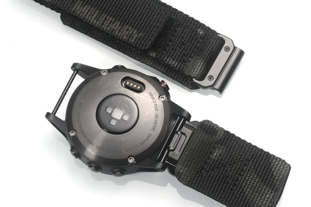 HEMSUT Nylon Military Quickfit Watch Strap – 20–26mm for Garmin