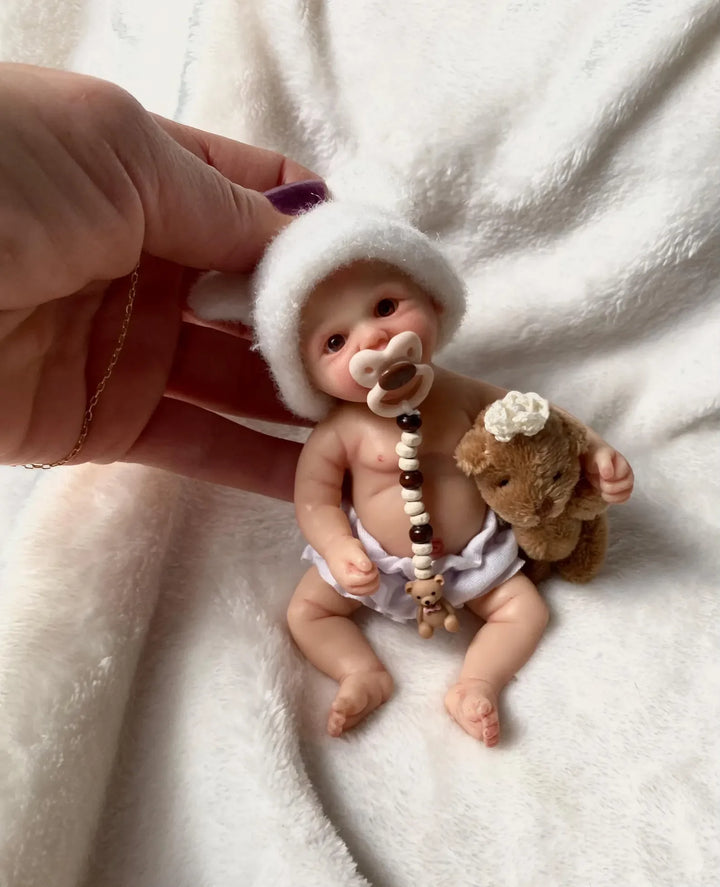 14–15 cm Cuddly Mini Palm Silicone Reborn Doll