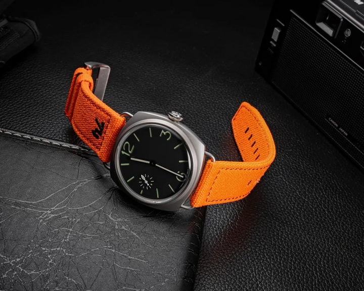 Hemsut Canvas Quick-Release Watch Strap (18-24mm)
