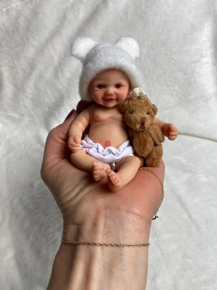 14–15 cm Cuddly Mini Palm Silicone Reborn Doll