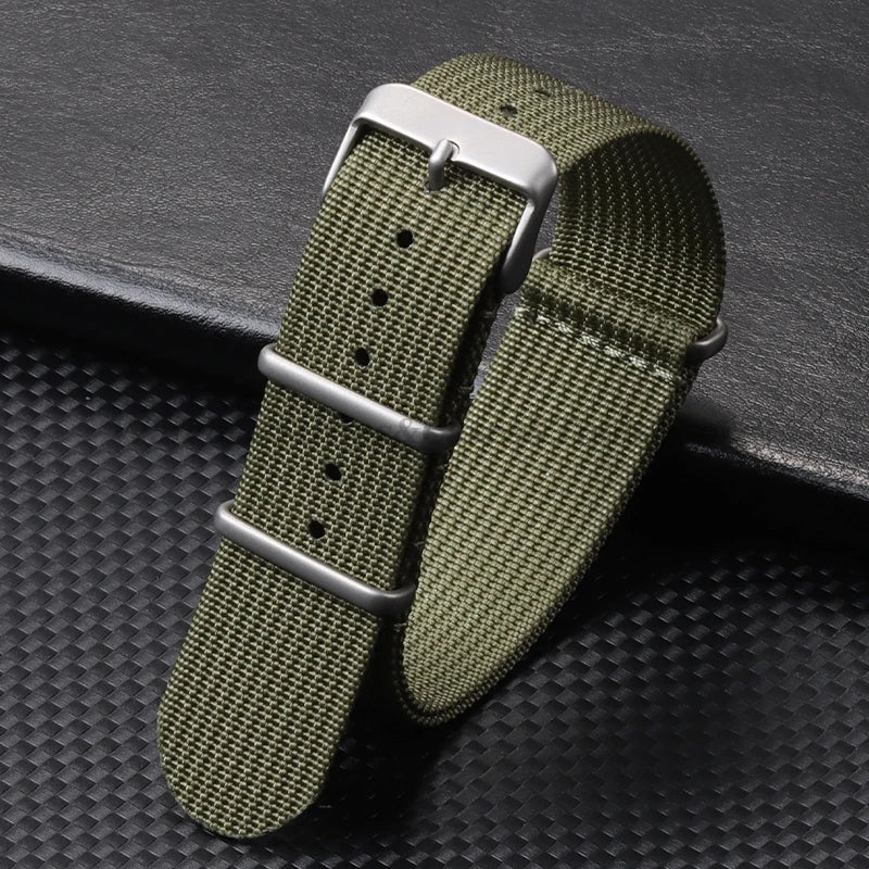 High-Quality Nylon Watch Strap 18/20/22mm (Military Style)