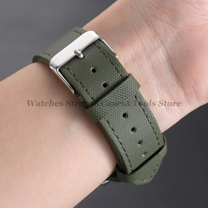 20mm 22mm Sailcloth Nylon Watchband for Samsung Galaxy Watch8/7/6/5 Watch Men Women Quick Release Leather Waterproof Watch Strap