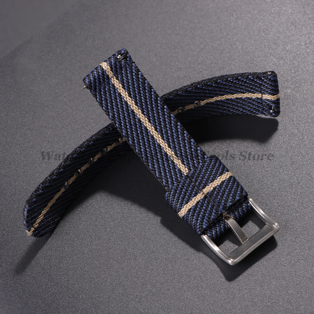 Quick Release Nylon Strap (20–22mm) – Military Style