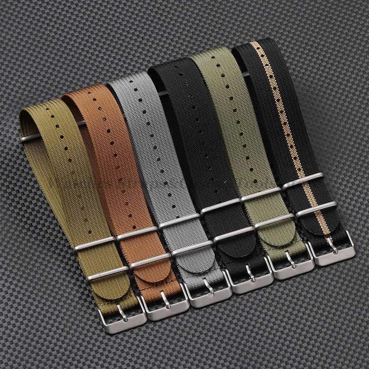 High-Quality Nylon Watch Strap 18/20/22mm (Military Style)