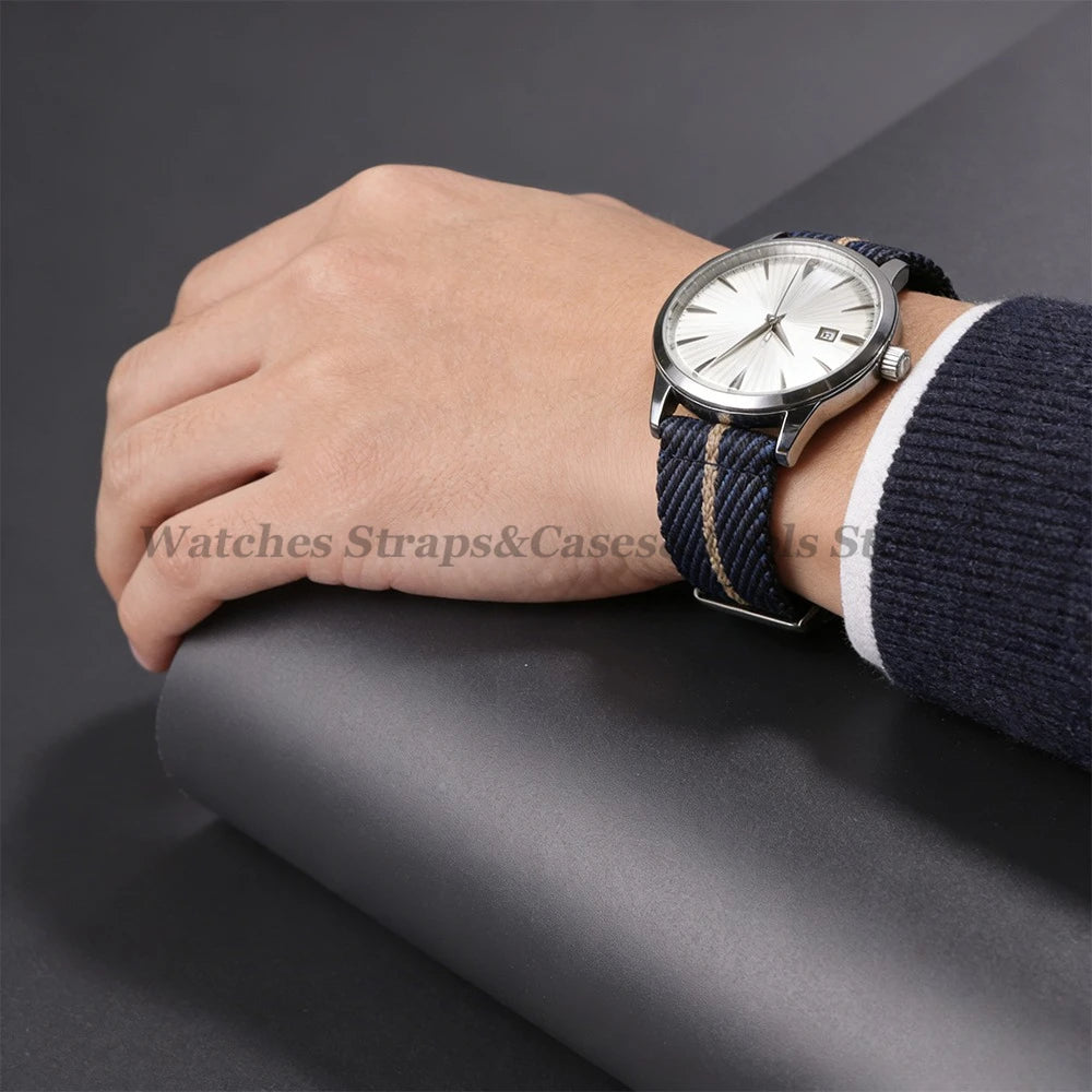 Quick Release Nylon Strap (20–22mm) – Military Style