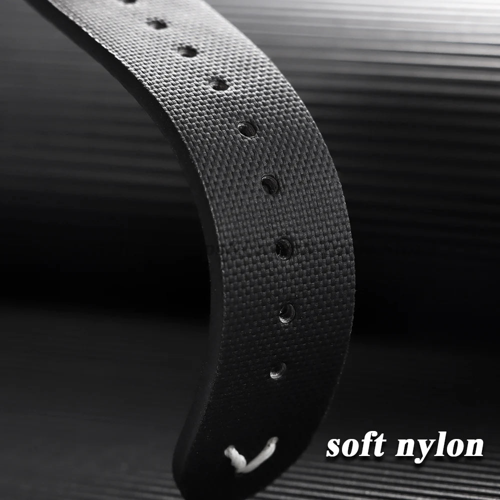 Premium Nylon Sailcloth Watch Strap 18mm 20mm 22mm Band Quick Release Perforated Breathable Watchband for Men's Women Wristbelts