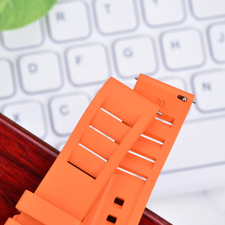 Premium Grade Fluoro Rubber Watch Strap 20mm 22mm For New FKM Watch Bands Diving Bracelet Quick Release Wrist Belt Accessories