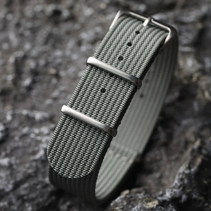 Nylon Ribbed Watch Strap 18–22mm