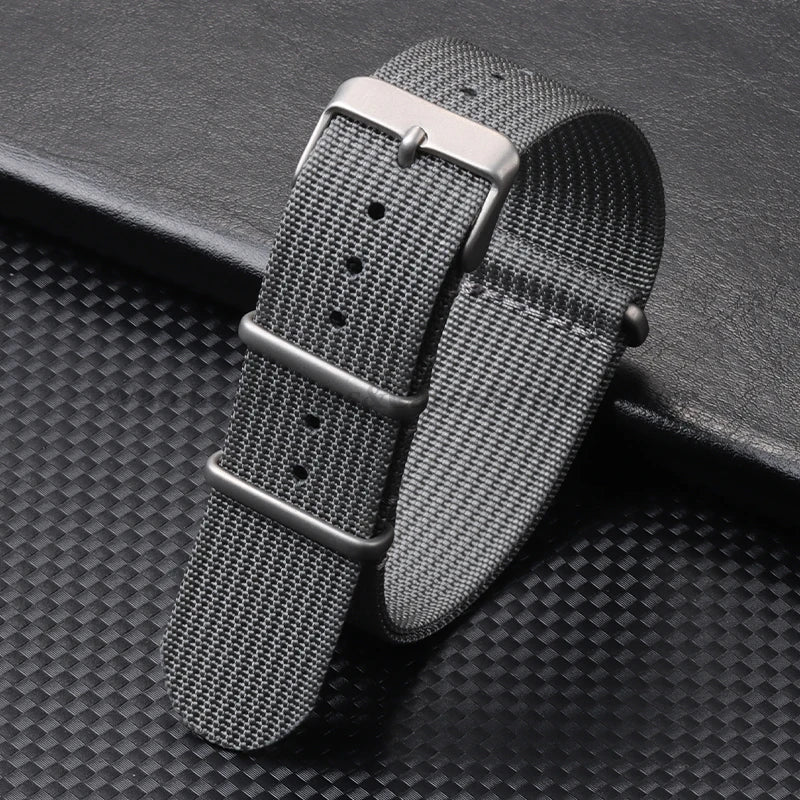 High-Quality Nylon Watch Strap 18/20/22mm (Military Style)