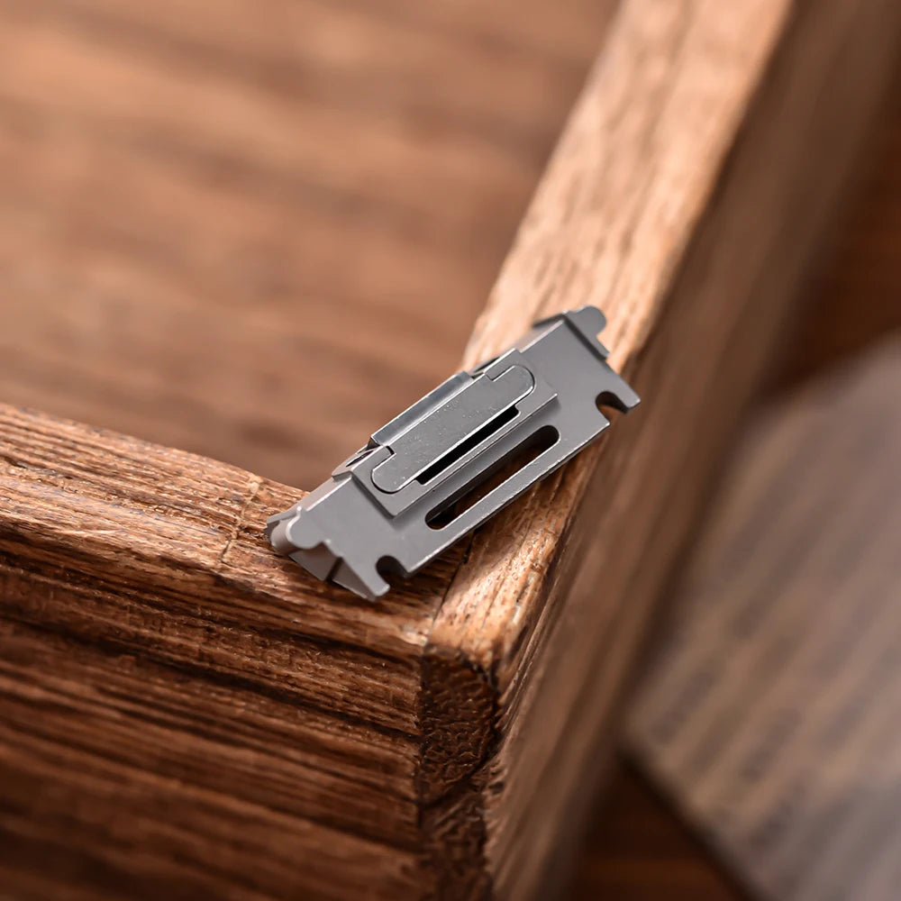 Perfect fit Adapter Connrctor for Cartier Santos Watch Leather Band 18.5MM 21MM Quick Release Strap Titanium steel Metal inserts