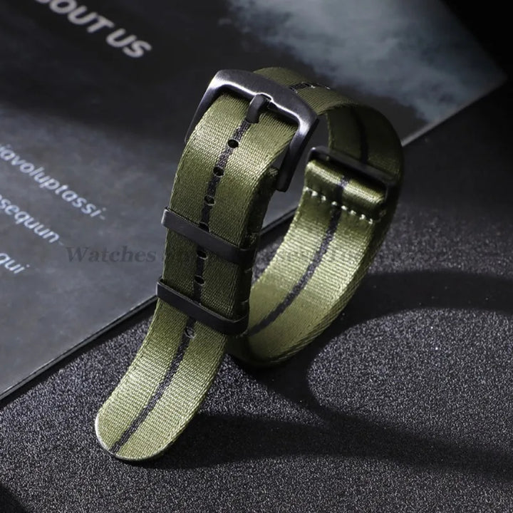 Premium Nylon Watch Strap 20/22mm (Black Buckle)