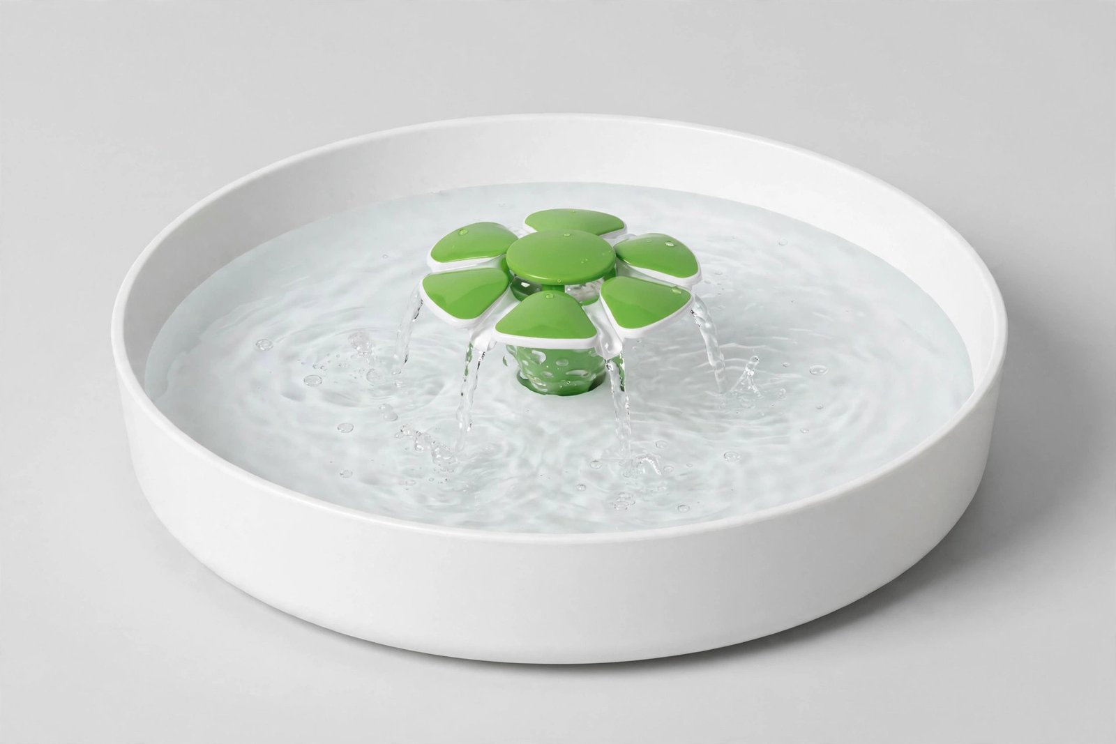 Catit Mini Flower cat water fountain, 50.7 oz