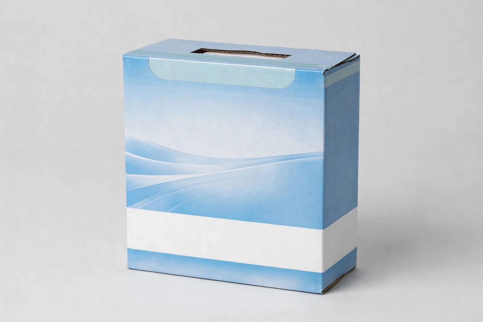 Fresh Step Simply Unscented multi-cat clumping clay cat litter box on a neutral studio background