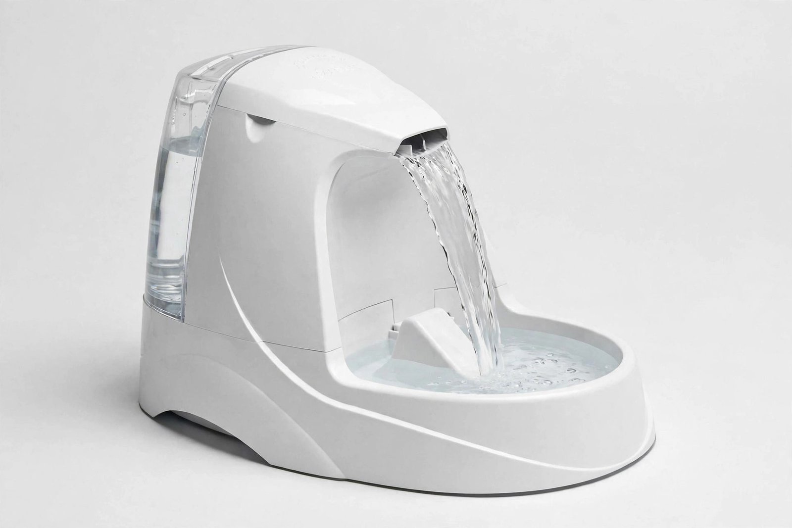 PetSafe Drinkwell Platinum cat water fountain with rear reservoir